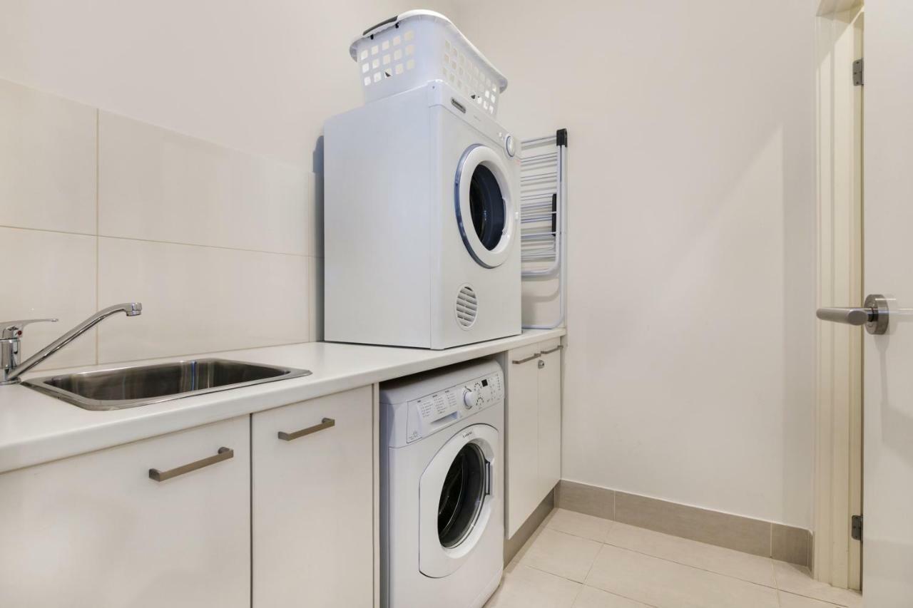דרומאנה Seaside Apartment Getaway מראה חיצוני תמונה